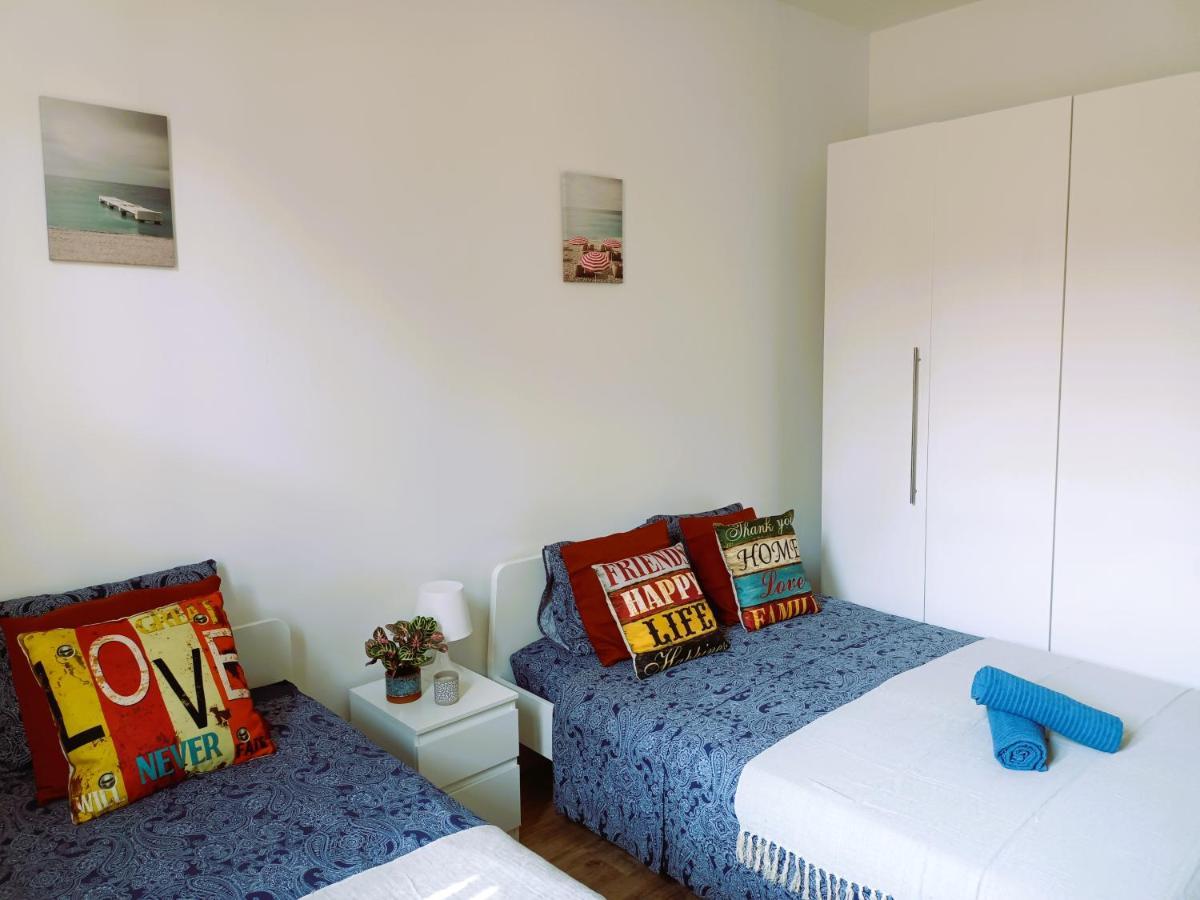 Private Rooms In Born บาร์เซโลนา ภายนอก รูปภาพ